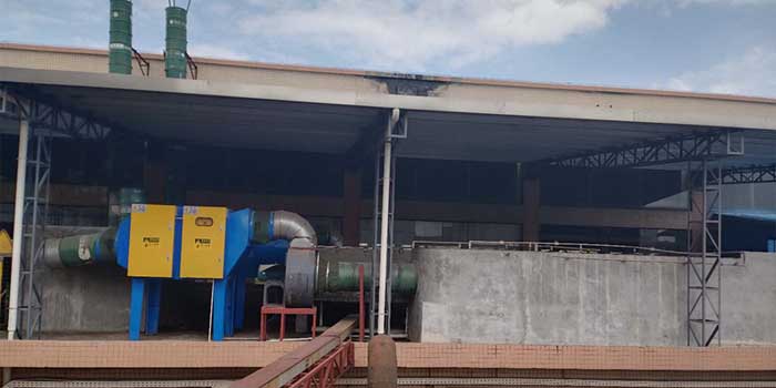 玻璃廠淋油烘烤廢氣處理方案廢氣處理環(huán)保設(shè)備安裝